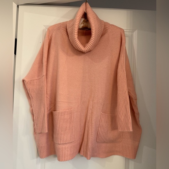 LOFT Poncho Sweater - Picture 1 of 2